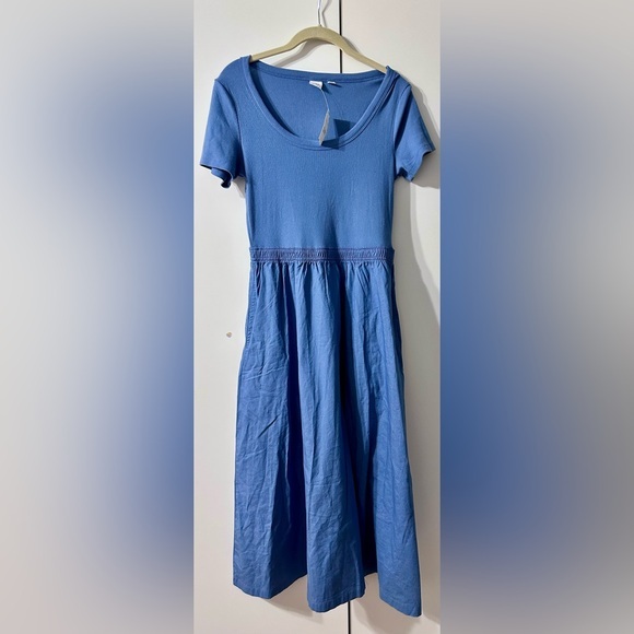 GAP Dresses & Skirts - NWT GAP Ribbed Blue Dress S Petite